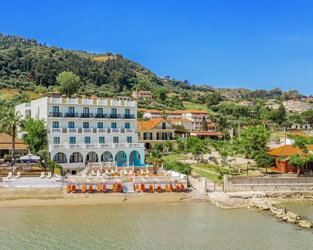 Levante Beach (Argassi)