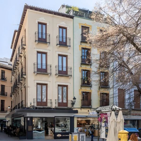 Libere Granada Catedral Apartamentos — Grenada, Hiszpania