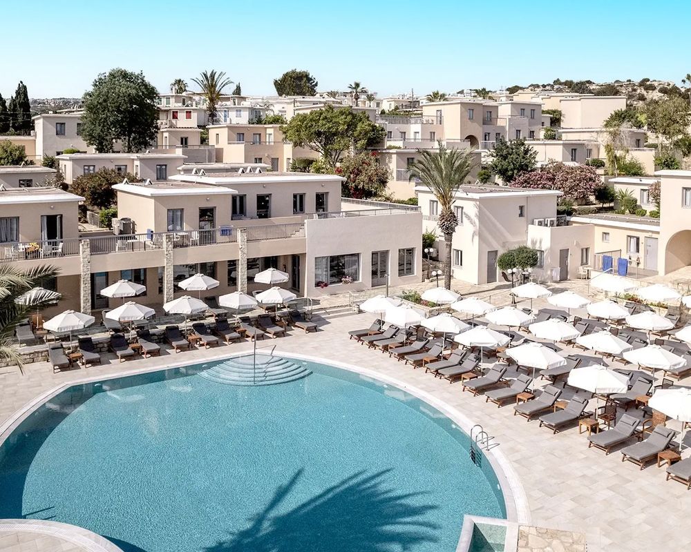 Louis St. Elias Resort