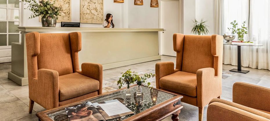 Louis St. Elias Resort