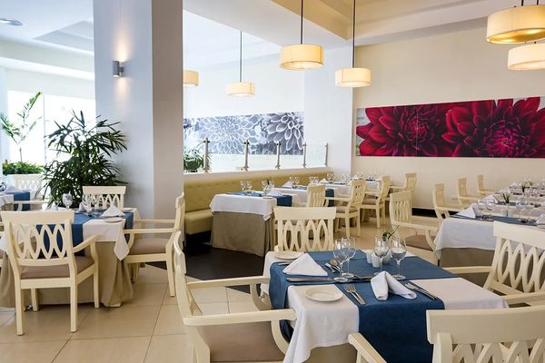Luxury Bahia Principe Bouganville