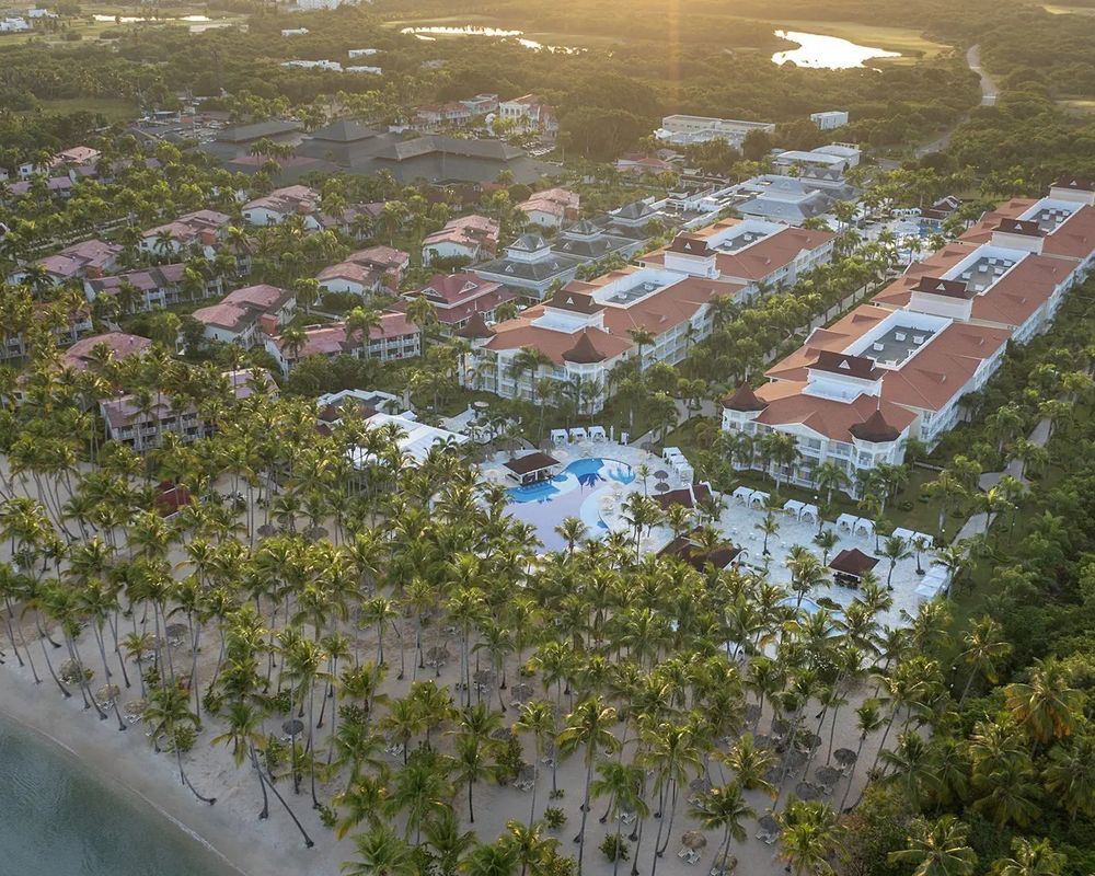 Luxury Bahia Principe Bouganville