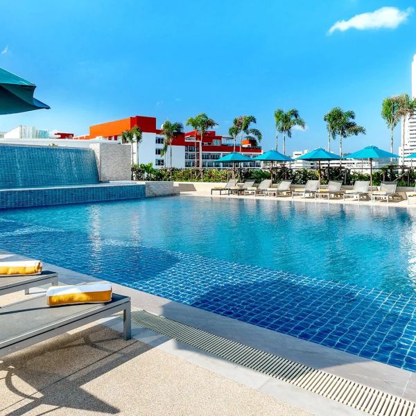 M Social (ex. Millennium Resort Patong Phuket) — Patong, Tajlandia