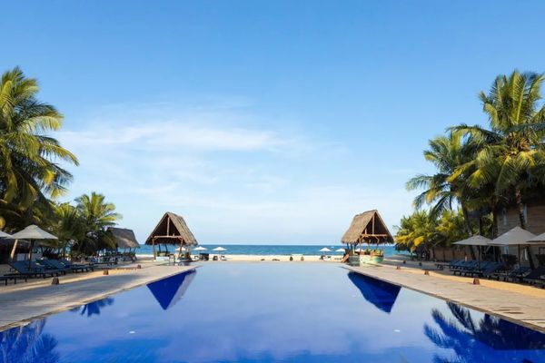 Maalu Maalu Resort & Spa