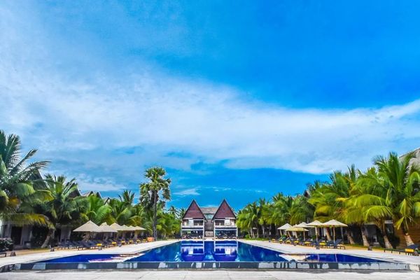 Maalu Maalu Resort & Spa