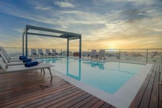 Mercure St Julians