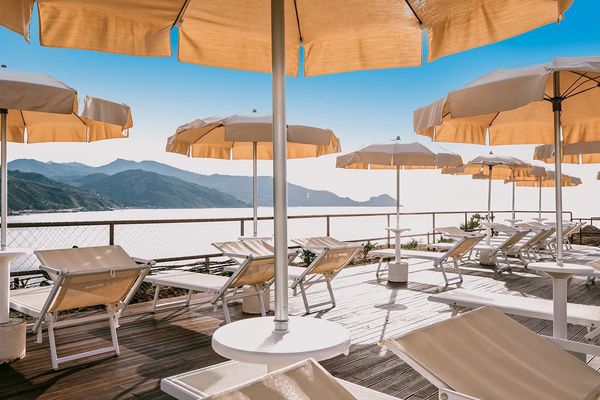 Mangia's Pollina Resort