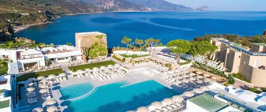 Mangia's Pollina Resort