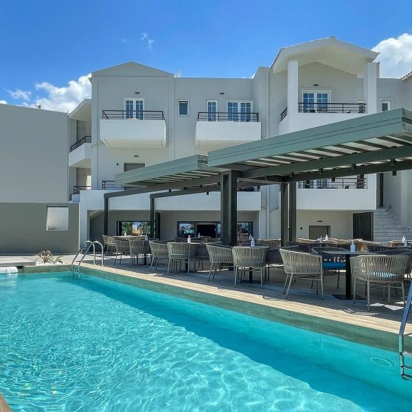 Mare Blue & Suites — Georgioupolis, Grecja