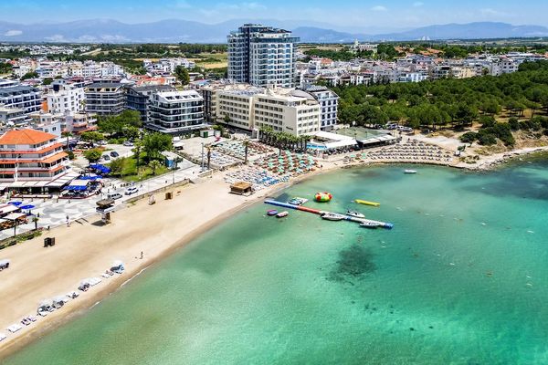 Maril Resort Beach & Spa