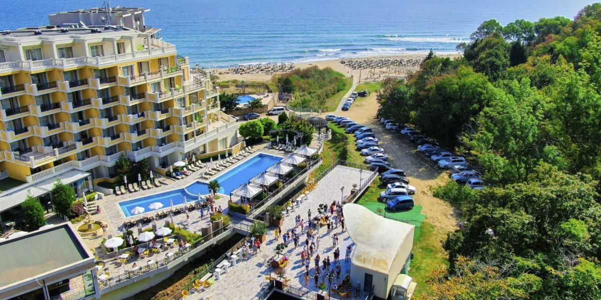 Bułgaria Last Minute na 7 dni w sierpniu: 4⋆ hotel od 2 699 zł