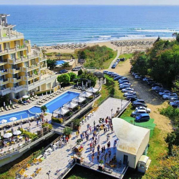 Bułgaria Last Minute na 7 dni w sierpniu: 4⋆ hotel od 2 699 zł