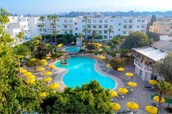 Mayfair Gardens