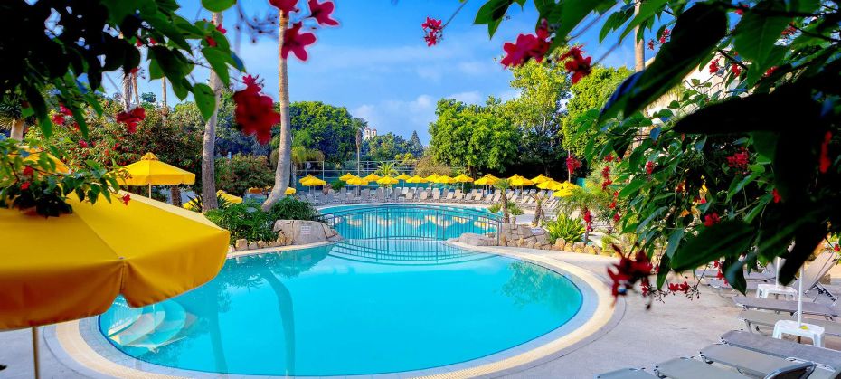 Mayfair Gardens