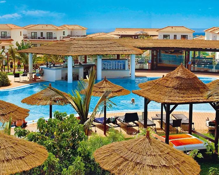 Melia Tortuga Beach Resort