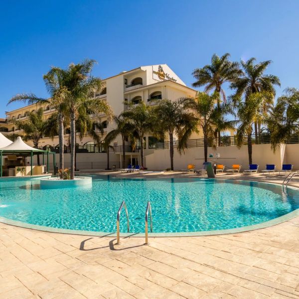 Mirachoro Carvoeiro (ex. Praia) — Carvoeiro, Portugalia