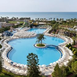 Miracle Resort