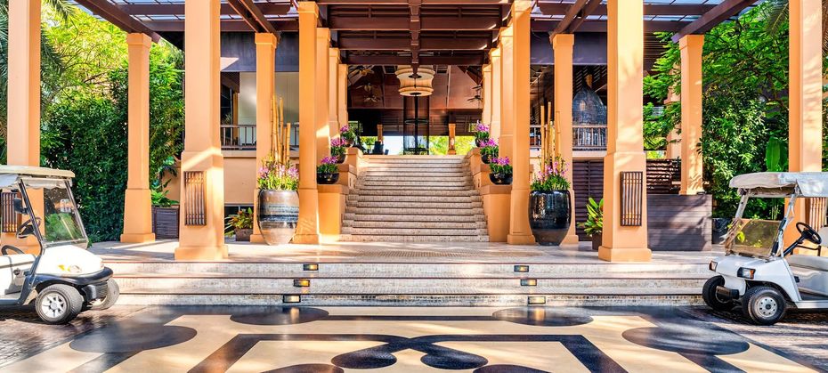 Movenpick Asara Resort