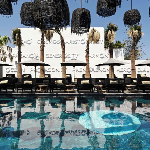 Myconian O Hotel — Ornos, Grecja