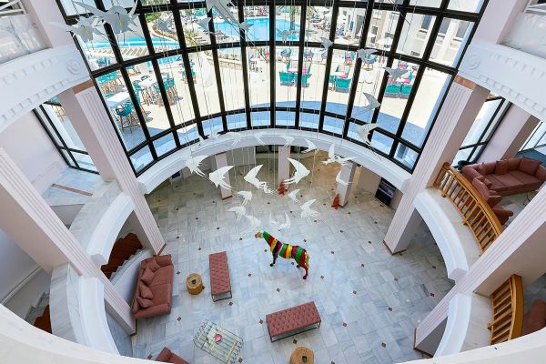 Mythos Palace
