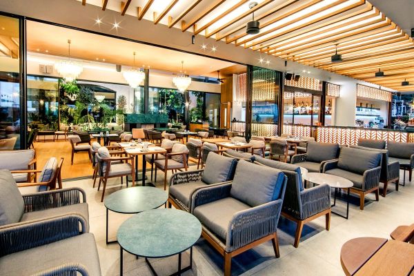 Napa Plaza