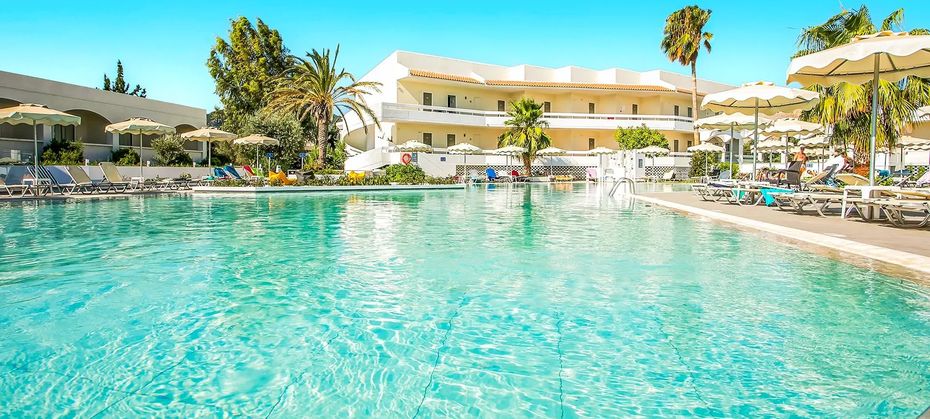 Niriides Beach (Kolymbia)