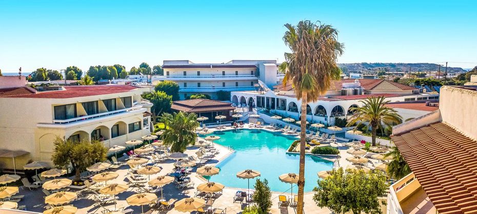 Niriides Beach (Kolymbia)