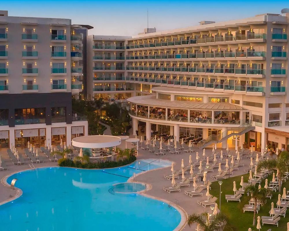 Nissi Blu Beach Resort