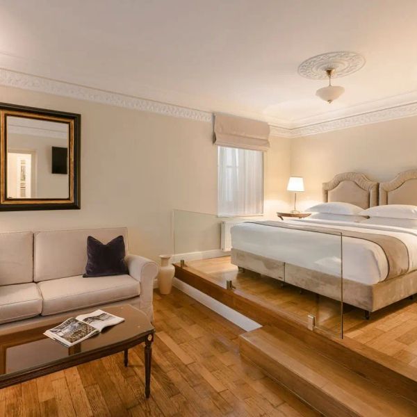 Hotel Noble Suites w Grecja (Ateny) - oferta last minute