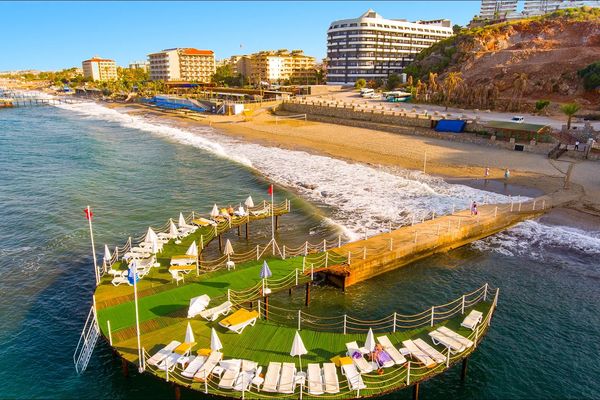 Nox Inn Deluxe (ex NOX Inn Beach Resort & Spa)