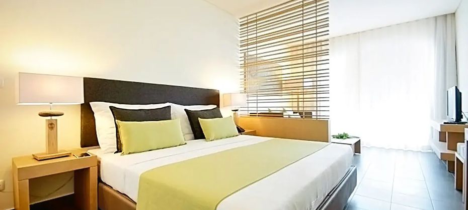 Oasis Atlantico Salinas Sea