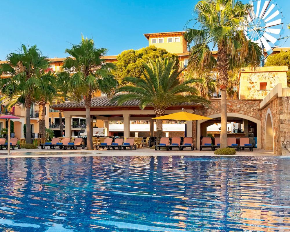 Barcelo Pueblo Park