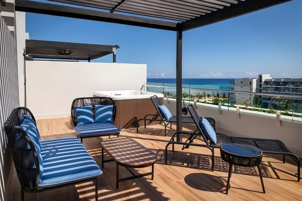 Ocean Eden Bay - Adults Only
