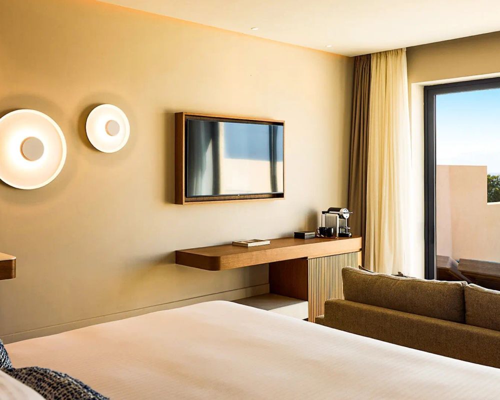 Oros Luxury Beach Resort