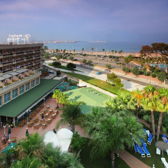 Palas Pineda — La Pineda, Hiszpania