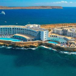 Paradise Bay Resort