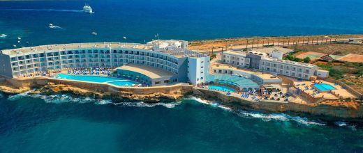 Paradise Bay Resort