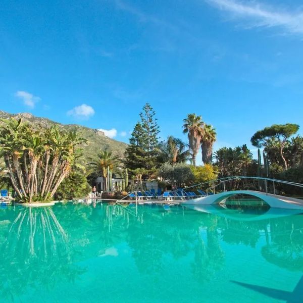 Park Terme Mediterraneo — Forio, Włochy