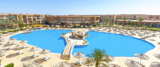 Parrotel Lagoon Resort