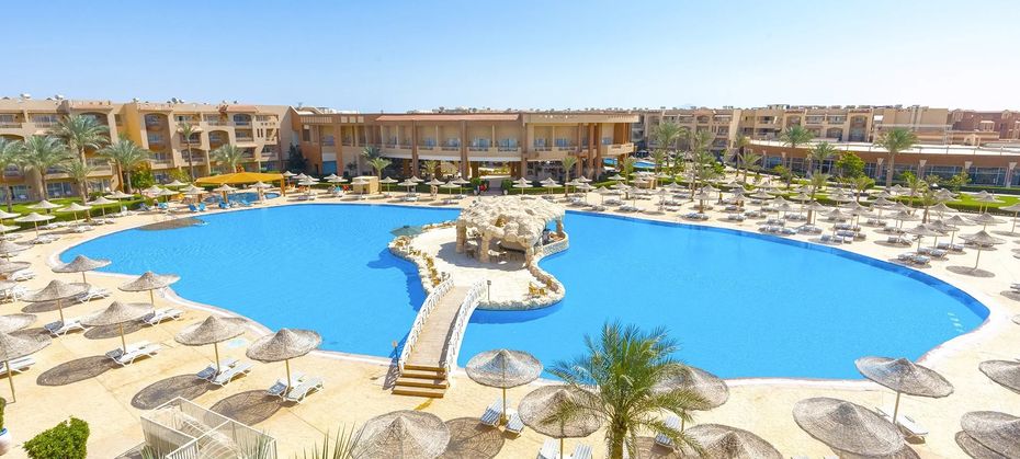 Parrotel Lagoon Resort