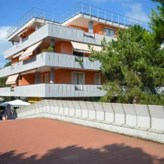 Passeggiata Lido Dei Pini - Apartamenty