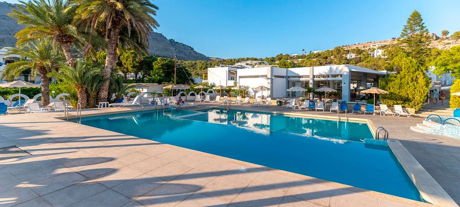 Pefkos Breeze Family Resort