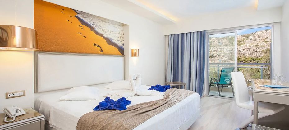 Pegasos Beach (Faliraki)