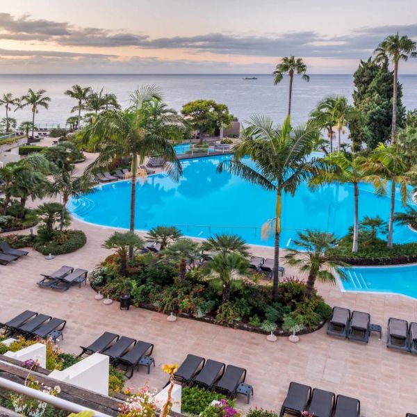 Pestana Carlton Madeira Ocean Resort — Funchal, Portugalia