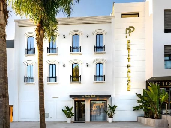 Petit Palace Suites