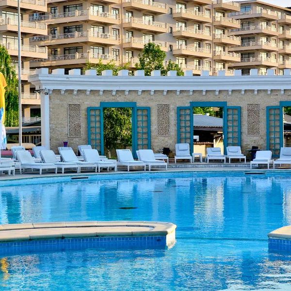 Phoenicia Luxury