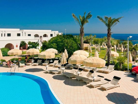 Pietrablu Resort & Spa