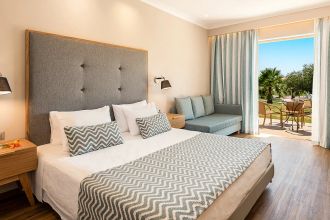 Pilot Beach Resort