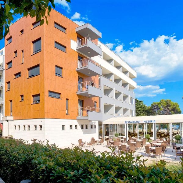 Plaza (Omiš) — Omis, Chorwacja
