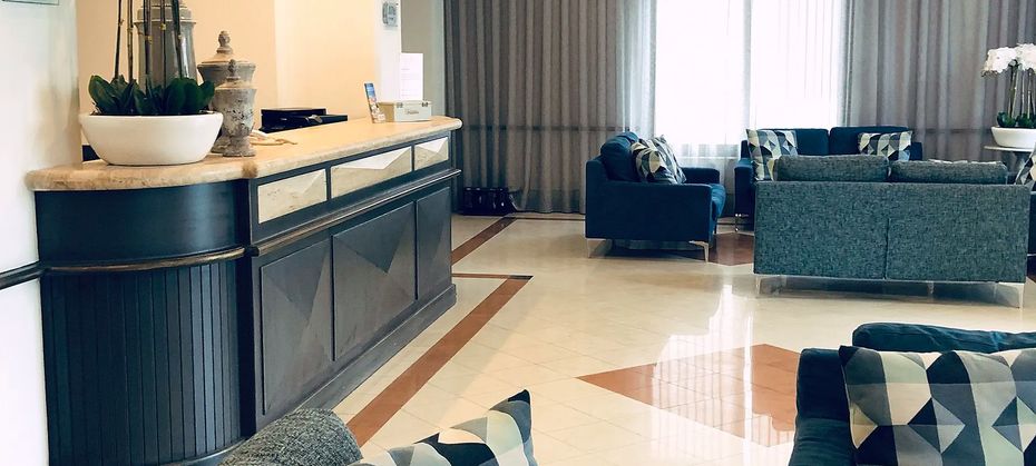 Plaza Hotel & Plaza Regency (Sliema)